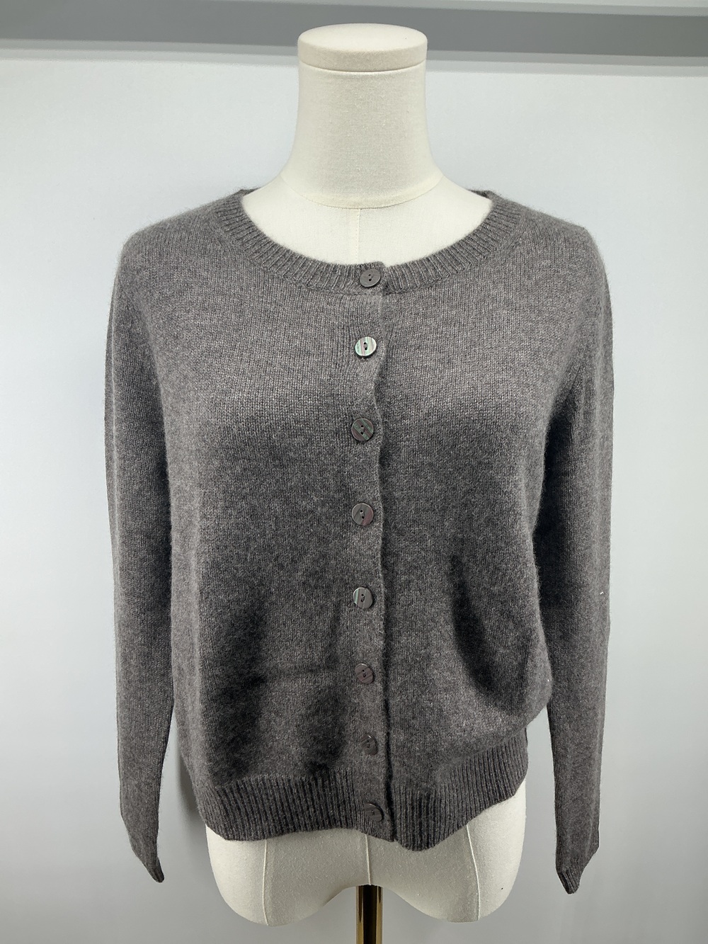 Mongolian Cashmere Cropped Crew Cardigan